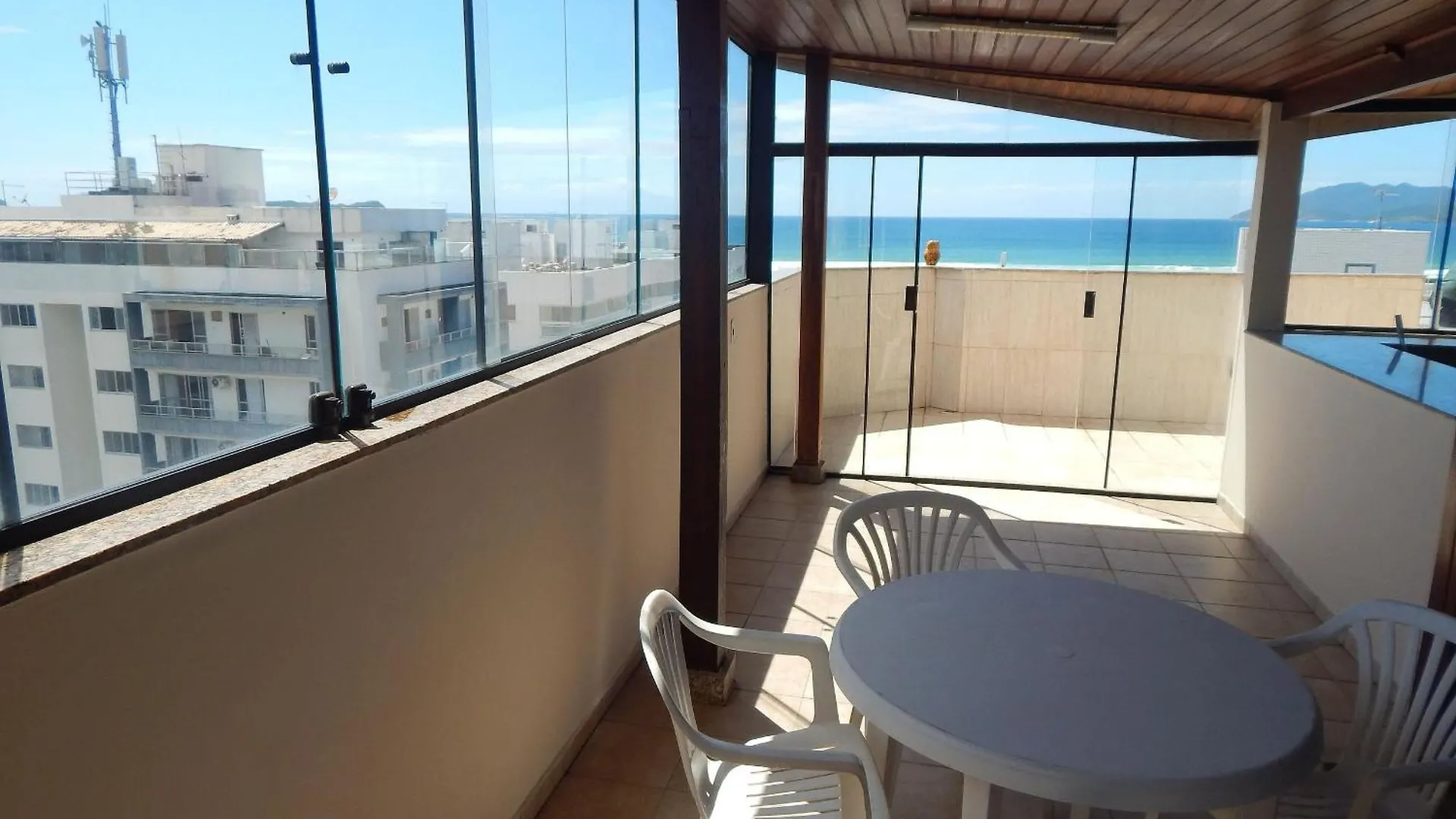 Cobertura Triplex Com Vista Mar Apartment Cabo Frio Brazil